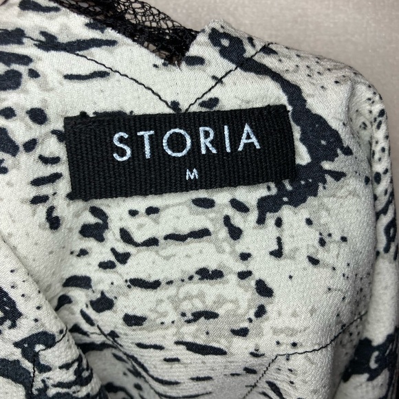 Lace tank top - Picture 3 of 4